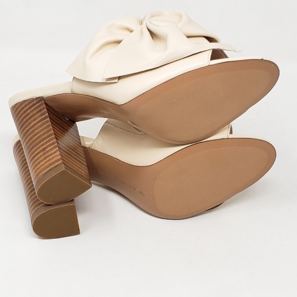NIB Avec Les Filles ~ Marie Cream Leather Heels - Picture 4 of 7